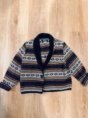 New Identity Women's Southwestern Pattern Shawl Collar Cardigan